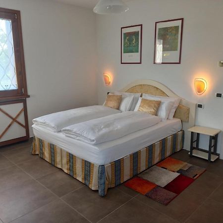 Le Zampolle B & B Colà Εξωτερικό φωτογραφία