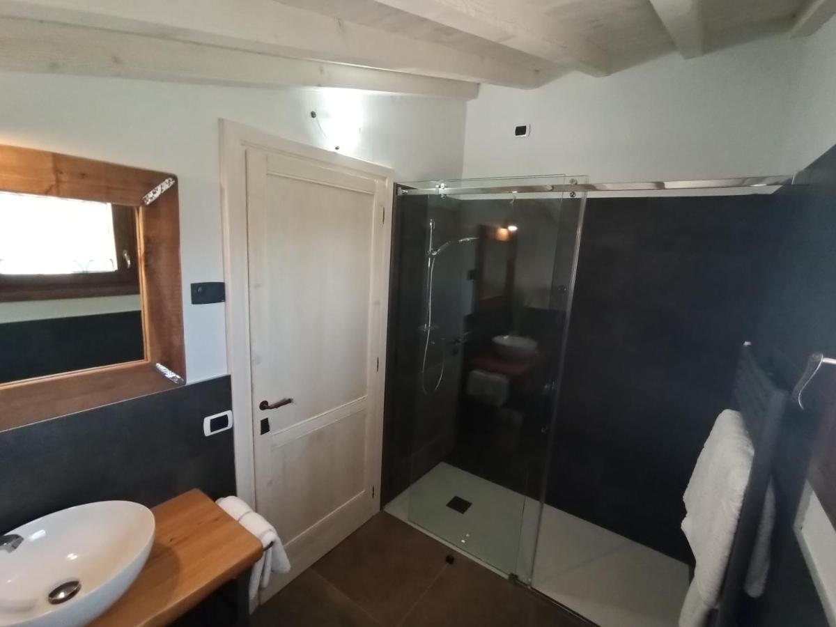 Le Zampolle B & B Colà Εξωτερικό φωτογραφία